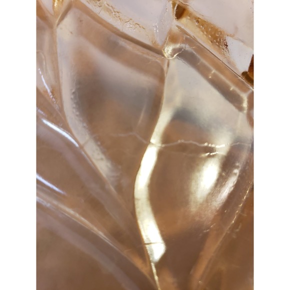 Pair of Vintage Iridescent Jeannette Marigold Leaf Dish, Depression Glass - Picture 5 of 5